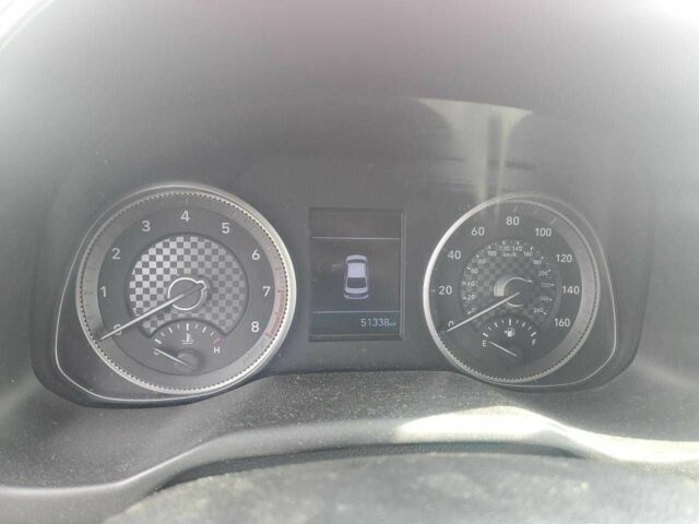 Червоний Хендай Елантра, об'ємом двигуна 2 л та пробігом 51 тис. км за 1800 $, фото 8 на Automoto.ua