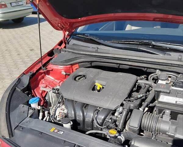 Красный Хендай Элантра, объемом двигателя 2 л и пробегом 60 тыс. км за 13600 $, фото 30 на Automoto.ua