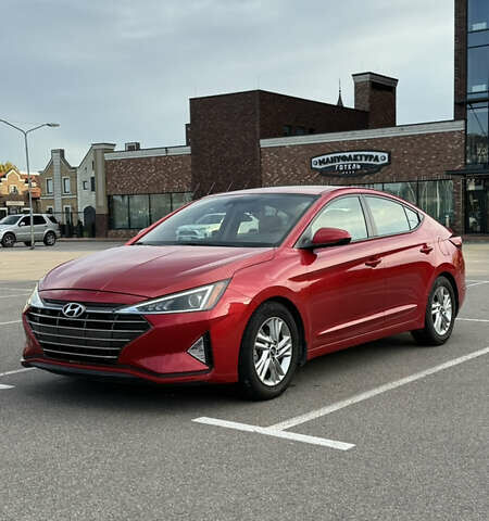 Красный Хендай Элантра, объемом двигателя 2 л и пробегом 40 тыс. км за 13200 $, фото 2 на Automoto.ua