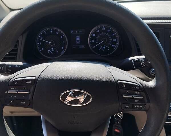 Красный Хендай Элантра, объемом двигателя 2 л и пробегом 60 тыс. км за 13600 $, фото 17 на Automoto.ua