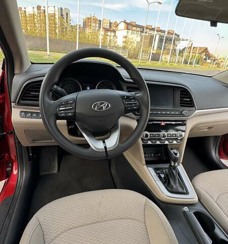 Красный Хендай Элантра, объемом двигателя 2 л и пробегом 40 тыс. км за 13200 $, фото 22 на Automoto.ua