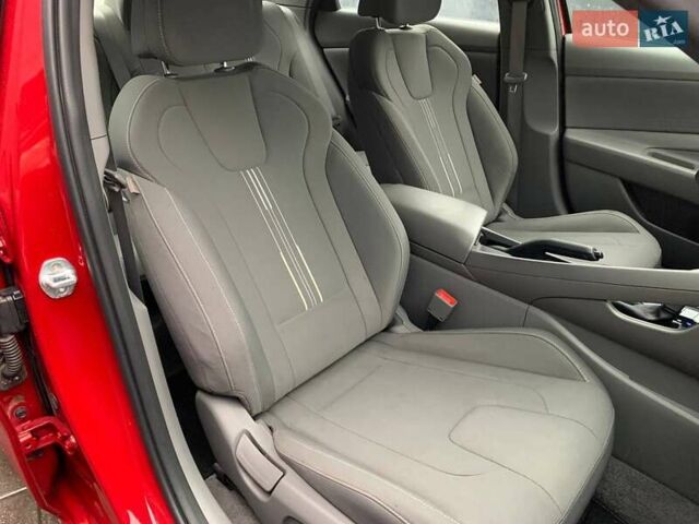 Красный Хендай Элантра, объемом двигателя 2 л и пробегом 89 тыс. км за 17900 $, фото 16 на Automoto.ua