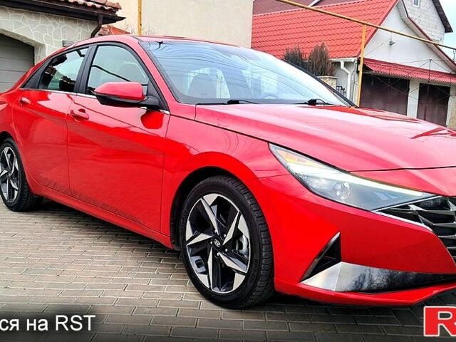 Красный Хендай Элантра, объемом двигателя 2 л и пробегом 77 тыс. км за 19300 $, фото 1 на Automoto.ua