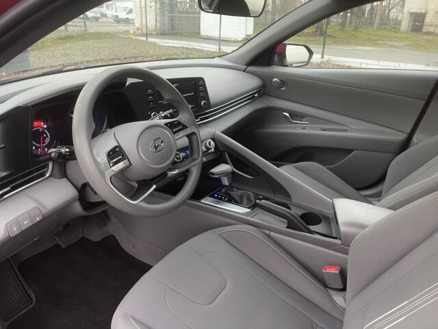 Красный Хендай Элантра, объемом двигателя 2 л и пробегом 90 тыс. км за 17900 $, фото 11 на Automoto.ua