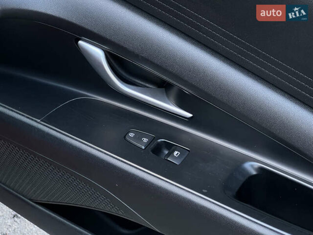 Червоний Хендай Елантра, об'ємом двигуна 2 л та пробігом 124 тис. км за 16500 $, фото 48 на Automoto.ua