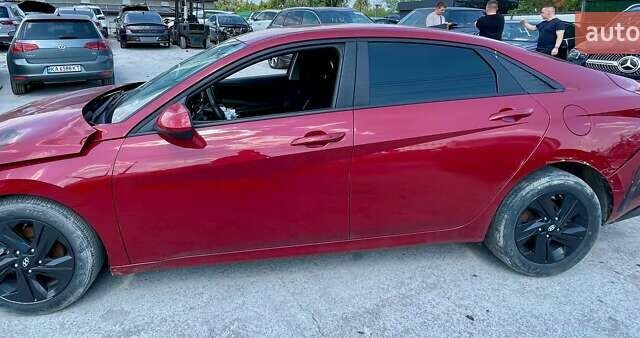 Красный Хендай Элантра, объемом двигателя 2 л и пробегом 77 тыс. км за 8500 $, фото 8 на Automoto.ua