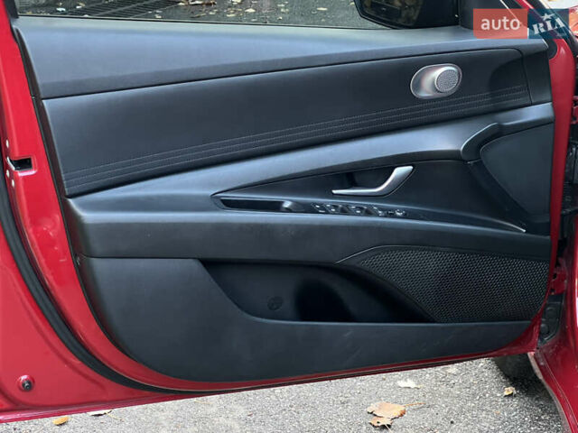 Червоний Хендай Елантра, об'ємом двигуна 2 л та пробігом 124 тис. км за 16500 $, фото 26 на Automoto.ua