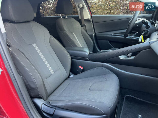 Червоний Хендай Елантра, об'ємом двигуна 2 л та пробігом 124 тис. км за 16500 $, фото 50 на Automoto.ua