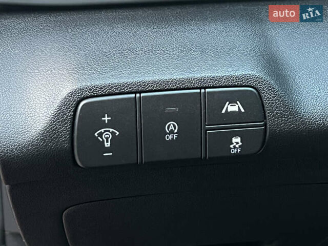 Червоний Хендай Елантра, об'ємом двигуна 2 л та пробігом 124 тис. км за 16500 $, фото 29 на Automoto.ua