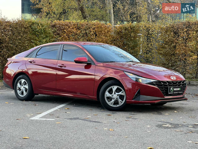 Червоний Хендай Елантра, об'ємом двигуна 2 л та пробігом 124 тис. км за 16500 $, фото 2 на Automoto.ua