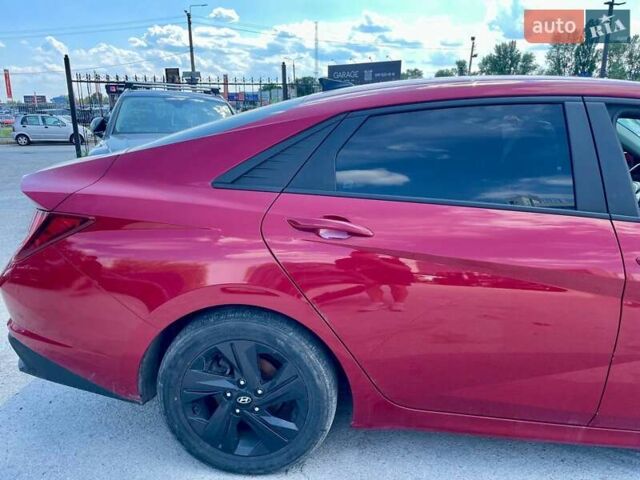 Красный Хендай Элантра, объемом двигателя 2 л и пробегом 77 тыс. км за 8500 $, фото 5 на Automoto.ua