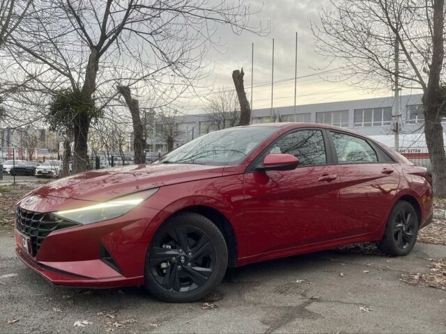 Красный Хендай Элантра, объемом двигателя 2 л и пробегом 90 тыс. км за 17900 $, фото 2 на Automoto.ua