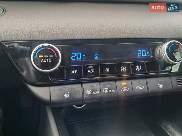 Червоний Хендай Елантра, об'ємом двигуна 2 л та пробігом 91 тис. км за 17500 $, фото 24 на Automoto.ua