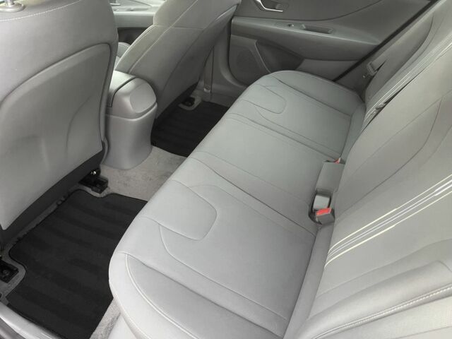 Красный Хендай Элантра, объемом двигателя 2 л и пробегом 90 тыс. км за 17900 $, фото 20 на Automoto.ua