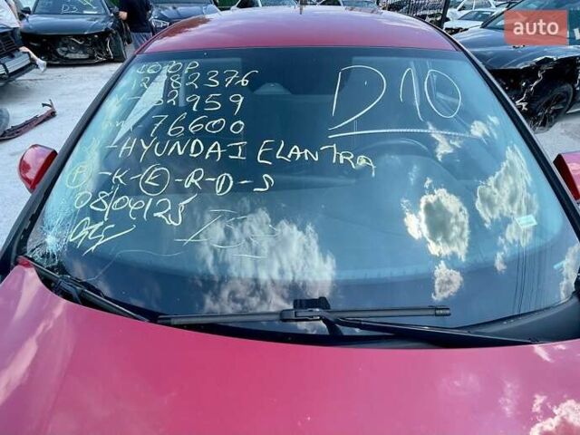Красный Хендай Элантра, объемом двигателя 2 л и пробегом 77 тыс. км за 8500 $, фото 7 на Automoto.ua