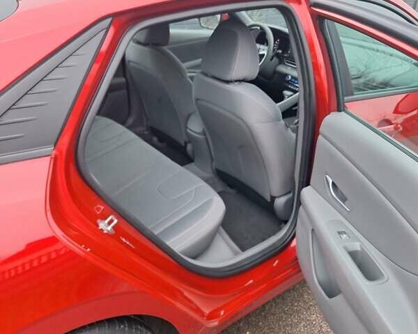 Красный Хендай Элантра, объемом двигателя 2 л и пробегом 15 тыс. км за 19500 $, фото 17 на Automoto.ua