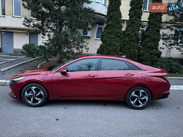 Красный Хендай Элантра, объемом двигателя 1.6 л и пробегом 92 тыс. км за 18999 $, фото 4 на Automoto.ua