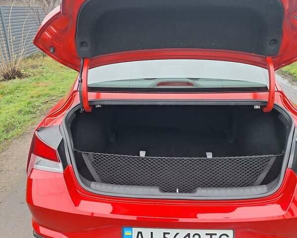 Красный Хендай Элантра, объемом двигателя 2 л и пробегом 15 тыс. км за 19500 $, фото 16 на Automoto.ua