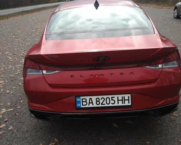 Красный Хендай Элантра, объемом двигателя 2 л и пробегом 58 тыс. км за 16200 $, фото 3 на Automoto.ua