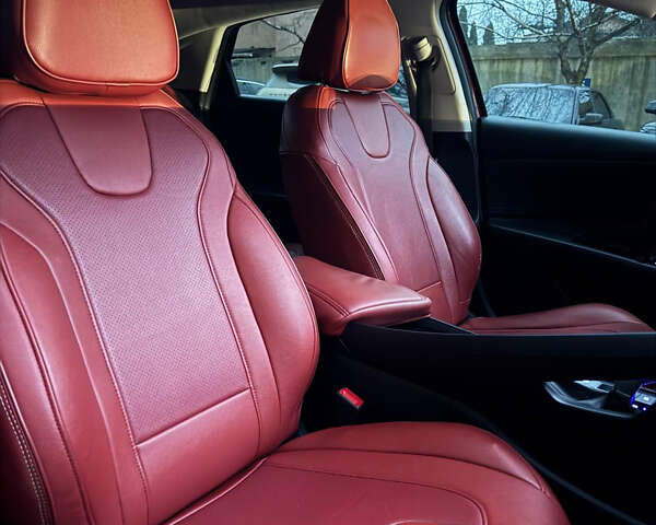 Красный Хендай Элантра, объемом двигателя 1.6 л и пробегом 92 тыс. км за 18999 $, фото 22 на Automoto.ua