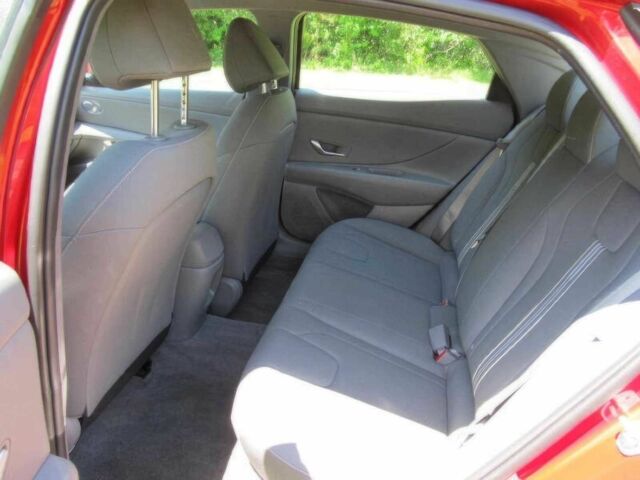 Червоний Хендай Елантра, об'ємом двигуна 2 л та пробігом 28 тис. км за 9600 $, фото 10 на Automoto.ua