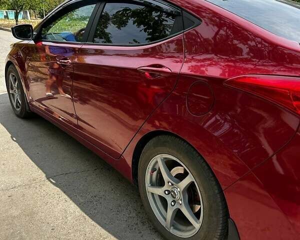 Красный Хендай Элантра, объемом двигателя 1.8 л и пробегом 190 тыс. км за 7300 $, фото 9 на Automoto.ua