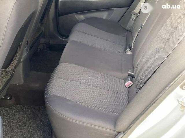 Хендай Элантра 2008 в Днепре (Днепропетровске) на Automoto.ua Хендай Элантра, объемом двигателя 1.6 л и пробегом 194 тыс. км за 6499 $, фото 19 на Automoto.ua