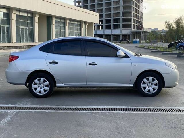 Хендай Элантра 2008 в Днепре (Днепропетровске) на Automoto.ua Хендай Элантра, объемом двигателя 1.6 л и пробегом 194 тыс. км за 6499 $, фото 3 на Automoto.ua