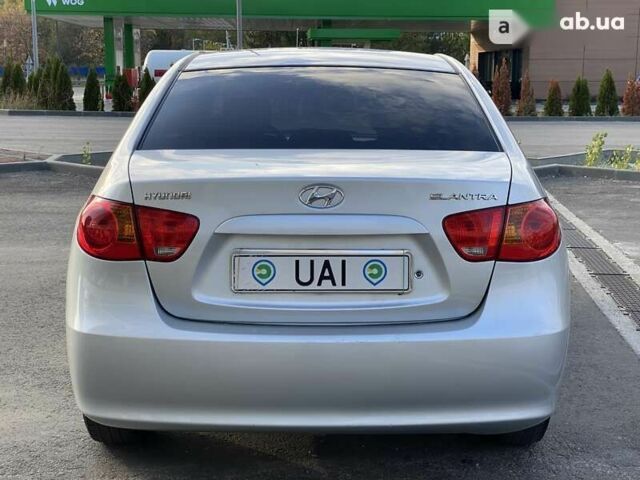 Хендай Элантра 2008 в Днепре (Днепропетровске) на Automoto.ua Хендай Элантра, объемом двигателя 1.6 л и пробегом 194 тыс. км за 6499 $, фото 5 на Automoto.ua