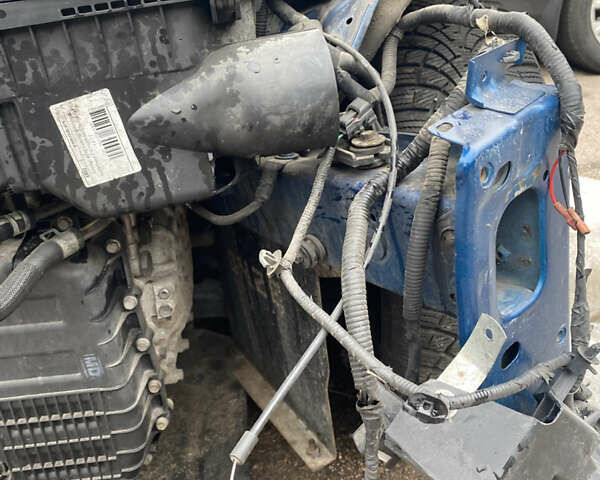 Хендай Елантра, об'ємом двигуна 2 л та пробігом 150 тис. км за 3800 $, фото 4 на Automoto.ua