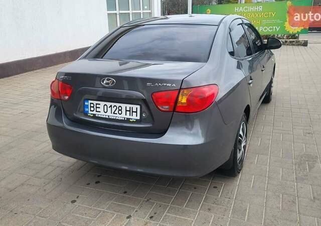 Хендай Элантра 2008 в Вознесенске на Automoto.ua Хендай Элантра, объемом двигателя 1.59 л и пробегом 146 тыс. км за 6800 $, фото 9 на Automoto.ua