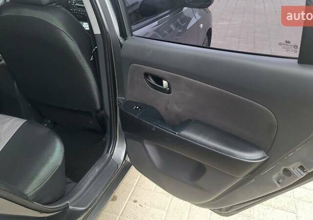 Хендай Элантра 2008 в Вознесенске на Automoto.ua Хендай Элантра, объемом двигателя 1.59 л и пробегом 146 тыс. км за 6800 $, фото 1 на Automoto.ua