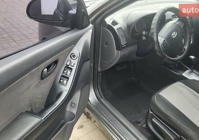 Хендай Элантра 2008 в Вознесенске на Automoto.ua Хендай Элантра, объемом двигателя 1.59 л и пробегом 146 тыс. км за 6800 $, фото 2 на Automoto.ua