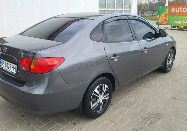 Хендай Элантра 2008 в Вознесенске на Automoto.ua Хендай Элантра, объемом двигателя 1.59 л и пробегом 146 тыс. км за 6800 $, фото 6 на Automoto.ua