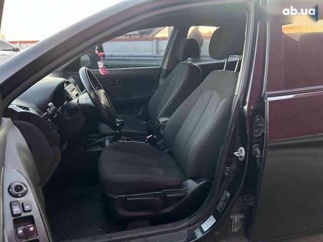 Хендай Элантра, объемом двигателя 1.6 л и пробегом 310 тыс. км за 4990 $, фото 8 на Automoto.ua