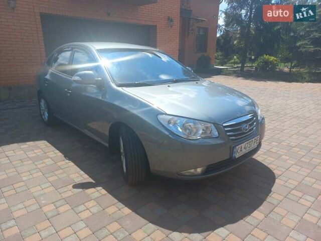 Хендай Элантра 2010 в Киеве на Automoto.ua Хендай Элантра, объемом двигателя 1.6 л и пробегом 112 тыс. км за 8700 $, фото 1 на Automoto.ua