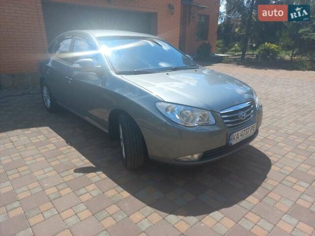 Хендай Элантра 2010 в Киеве на Automoto.ua Хендай Элантра, объемом двигателя 1.6 л и пробегом 112 тыс. км за 8700 $, фото 29 на Automoto.ua