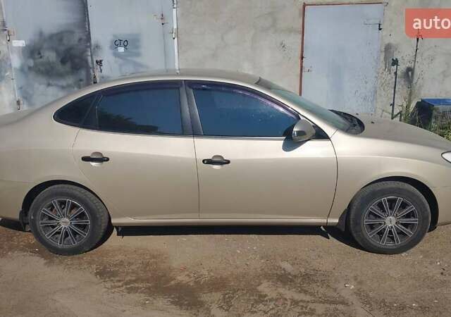 Хендай Элантра, объемом двигателя 1.59 л и пробегом 125 тыс. км за 5500 $, фото 1 на Automoto.ua