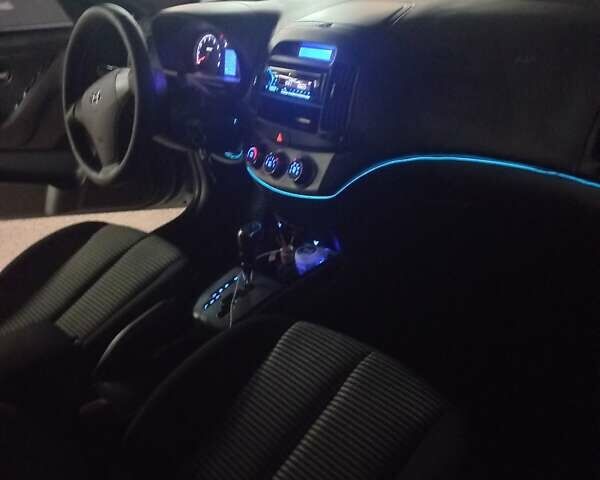 Хендай Элантра 2010 в Киеве на Automoto.ua Хендай Элантра, объемом двигателя 1.6 л и пробегом 112 тыс. км за 8700 $, фото 45 на Automoto.ua