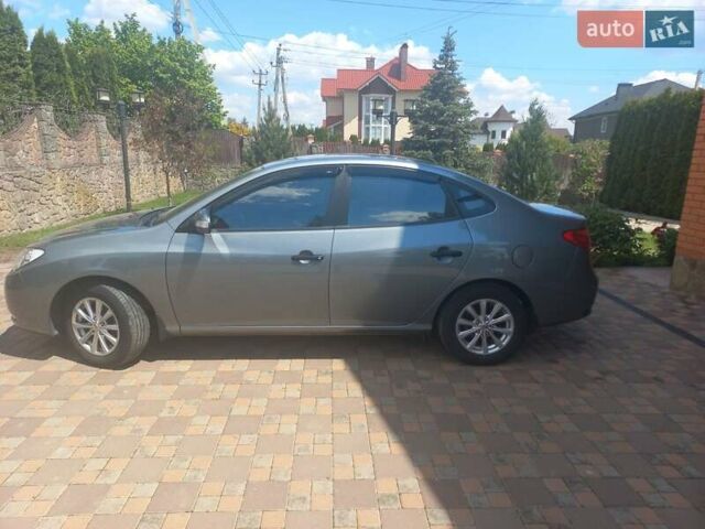 Хендай Элантра 2010 в Киеве на Automoto.ua Хендай Элантра, объемом двигателя 1.6 л и пробегом 112 тыс. км за 8700 $, фото 2 на Automoto.ua