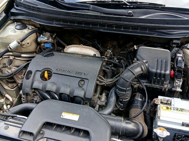 Хендай Елантра, об'ємом двигуна 1.6 л та пробігом 192 тис. км за 5100 $, фото 5 на Automoto.ua
