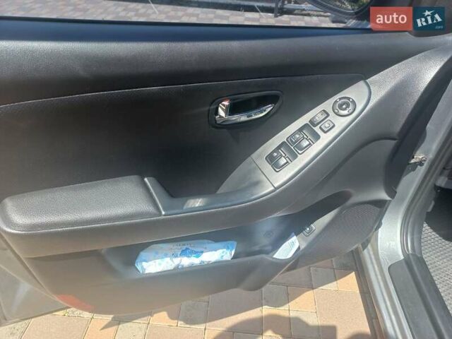 Хендай Элантра 2010 в Киеве на Automoto.ua Хендай Элантра, объемом двигателя 1.6 л и пробегом 112 тыс. км за 8700 $, фото 21 на Automoto.ua