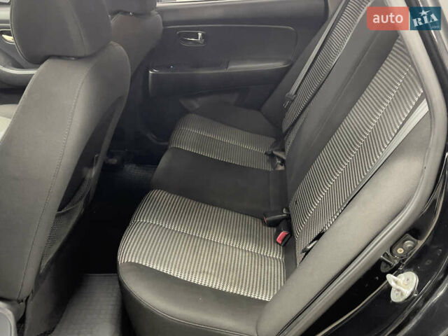 Хендай Элантра 2010 в Харькове на Automoto.ua Хендай Элантра, объемом двигателя 1.59 л и пробегом 166 тыс. км за 7000 $, фото 9 на Automoto.ua