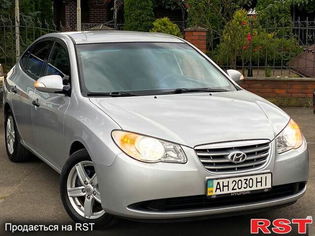 Хендай Элантра 2011 в Павлограде на Automoto.ua Хендай Элантра, объемом двигателя 1.6 л и пробегом 187 тыс. км за 5999 $, фото 6 на Automoto.ua