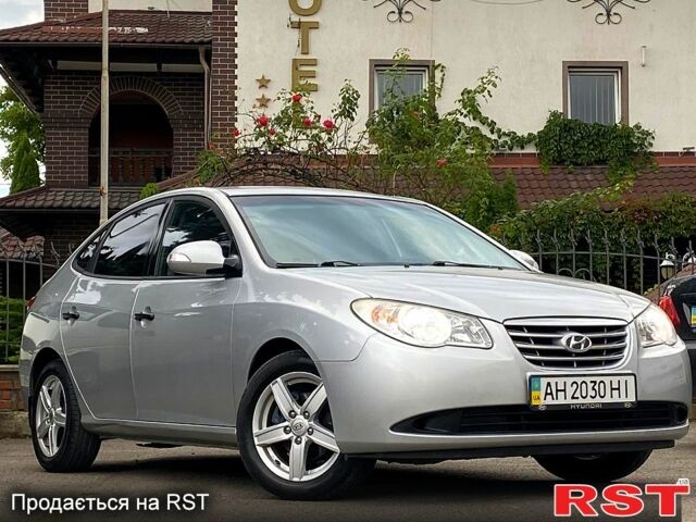 Хендай Элантра 2011 в Павлограде на Automoto.ua Хендай Элантра, объемом двигателя 1.6 л и пробегом 187 тыс. км за 5999 $, фото 9 на Automoto.ua