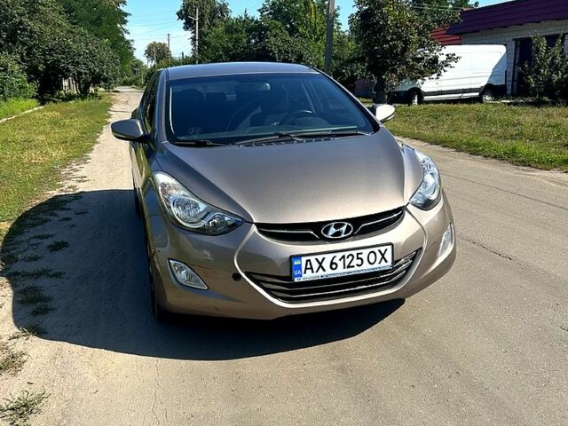 Хендай Елантра, об'ємом двигуна 1.8 л та пробігом 200 тис. км за 8800 $, фото 6 на Automoto.ua