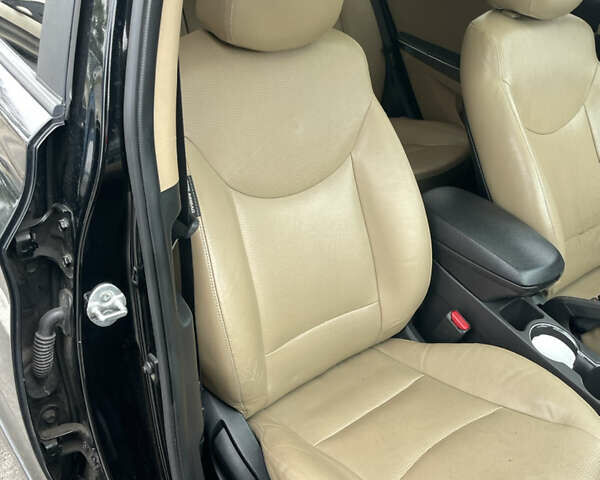 Хендай Элантра, объемом двигателя 1.8 л и пробегом 285 тыс. км за 6999 $, фото 14 на Automoto.ua