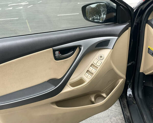 Хендай Элантра, объемом двигателя 1.8 л и пробегом 285 тыс. км за 6999 $, фото 10 на Automoto.ua