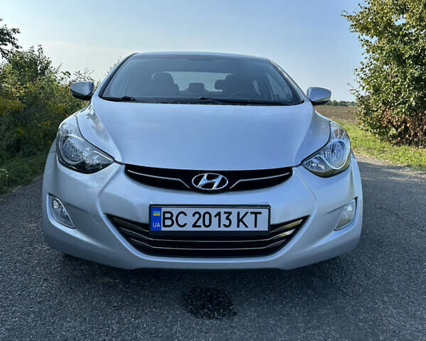 Хендай Элантра, объемом двигателя 1.8 л и пробегом 175 тыс. км за 7500 $, фото 3 на Automoto.ua