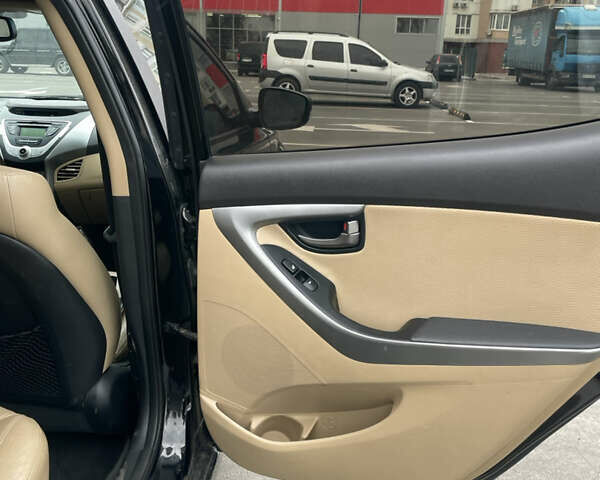 Хендай Элантра, объемом двигателя 1.8 л и пробегом 285 тыс. км за 6999 $, фото 13 на Automoto.ua